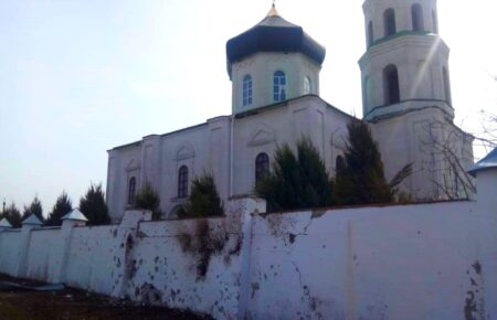 Унаслідок обстрілів Луганщини загинув настоятель храму московського патріархату
