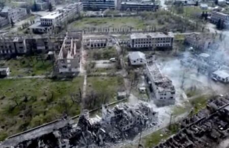 Оккупанты полностью разрушили Рубежное на Луганщине — Гайдай