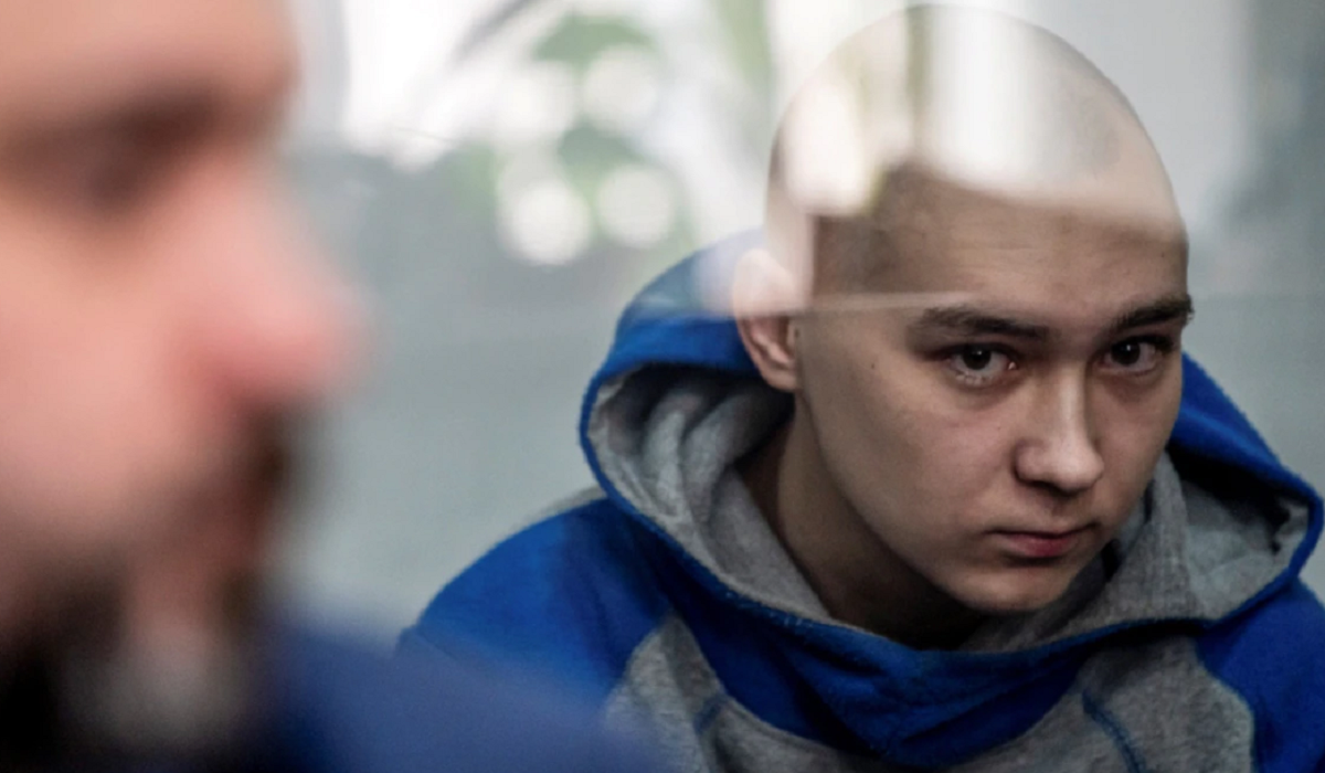 Российский военный Шишимарин получил пожизненное заключение за убийство мирного украинца