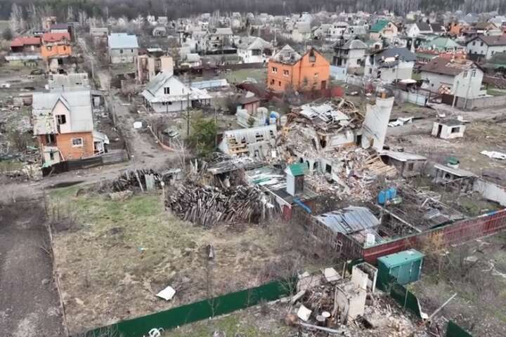 На Київщині окупанти завдали збитків селищу Мощун на понад 1 млрд грн