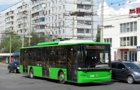 У Харкові відновлюють роботу наземного громадського транспорту