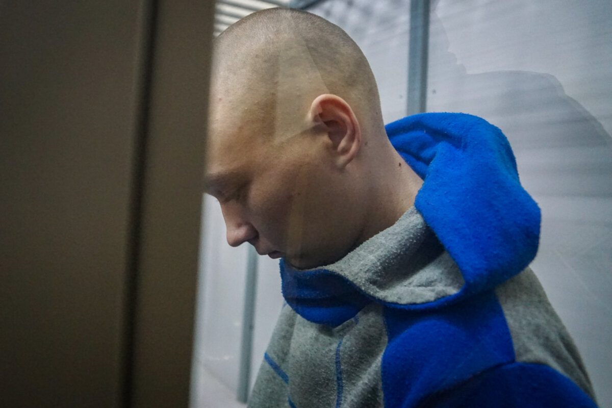 Перший військовий рф, який постав перед українським судом за вбивство цивільного, визнав свою провину