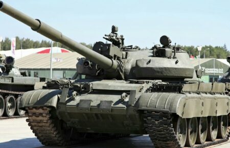 Россия расконсервирует советские танки Т-62 — Генштаб