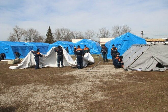 Возле границы Эстонии с рф россияне обустроили «фильтрационный» лагерь для украинцев