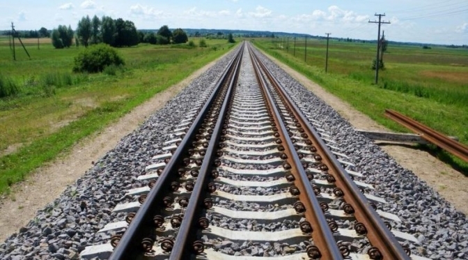 Україна розпочне поетапне будівництво євроколії, щоб зʼєднати залізницю з ЄС