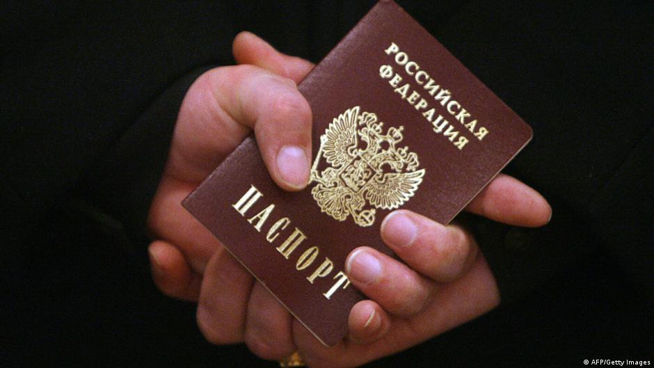 Багато херсонців бояться, що отримання чоловіками паспорта рф буде підставою мобілізації — Данилов