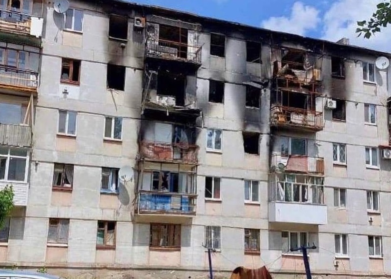 Ситуація в Сєвєродонецьку: зв'язку немає, гуманітарки та ліків не вистачає, продукти дуже дорогі