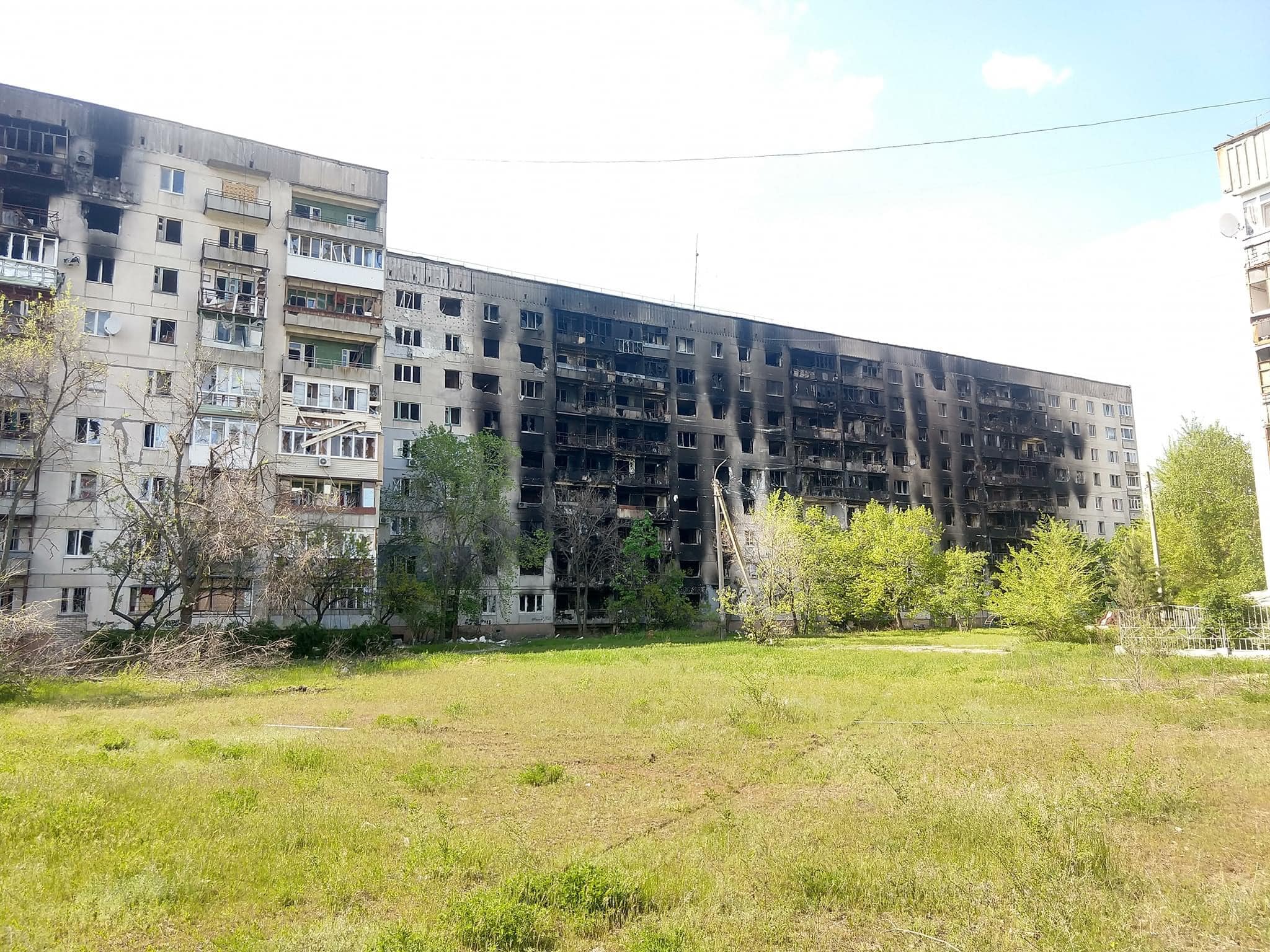 Російські окупанти закріплюються у центрі Сєвєродонецька — Гайдай