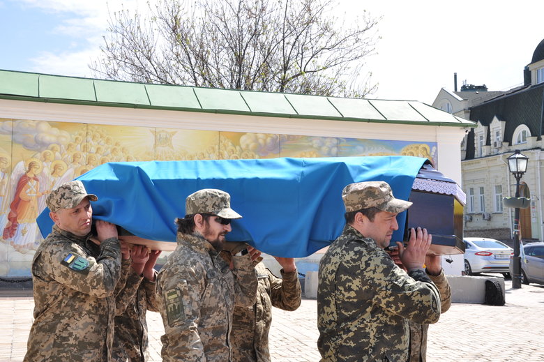 Украина вернула тела 82 погибших защитников