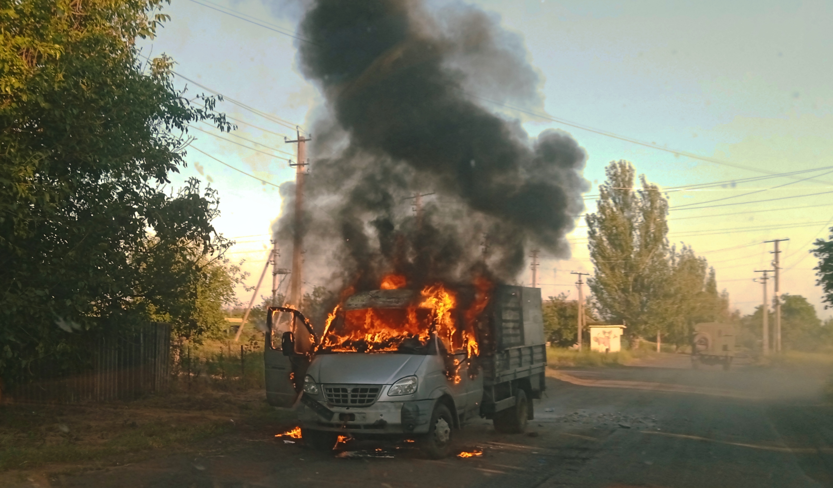 «Ситуація важка, б'ють годинами»: окупанти не припиняють обстріл Лисичанська
