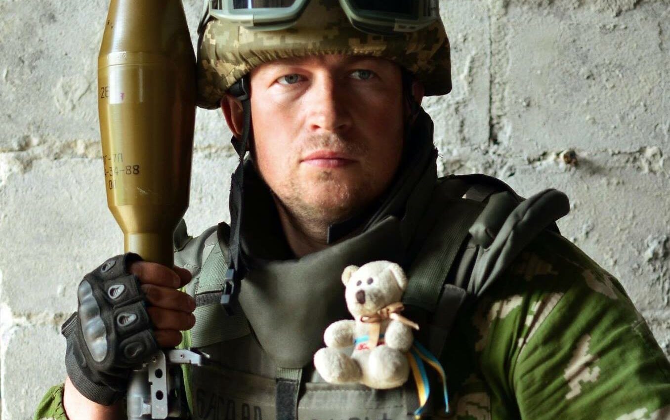 «Он защищал нас в самых горячих точках»: 40 дней со дня гибели в боях за Украину «киборга» Руслана Боровика