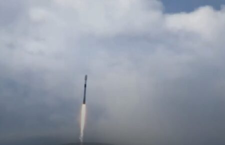 SpaceX запустила на орбіту комунікаційний супутник