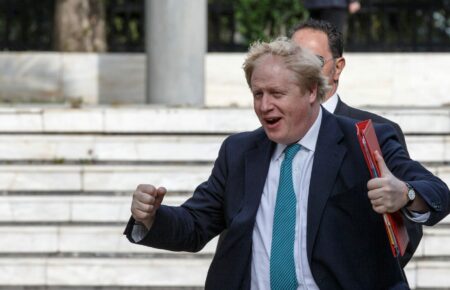 Борис Джонсон отримав вотум довіри — він залишається премʼєр-міністром Великої Британії
