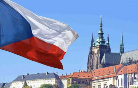 Чехия направила Украине военную и гуманитарную помощь на сумму около 150 млн евро