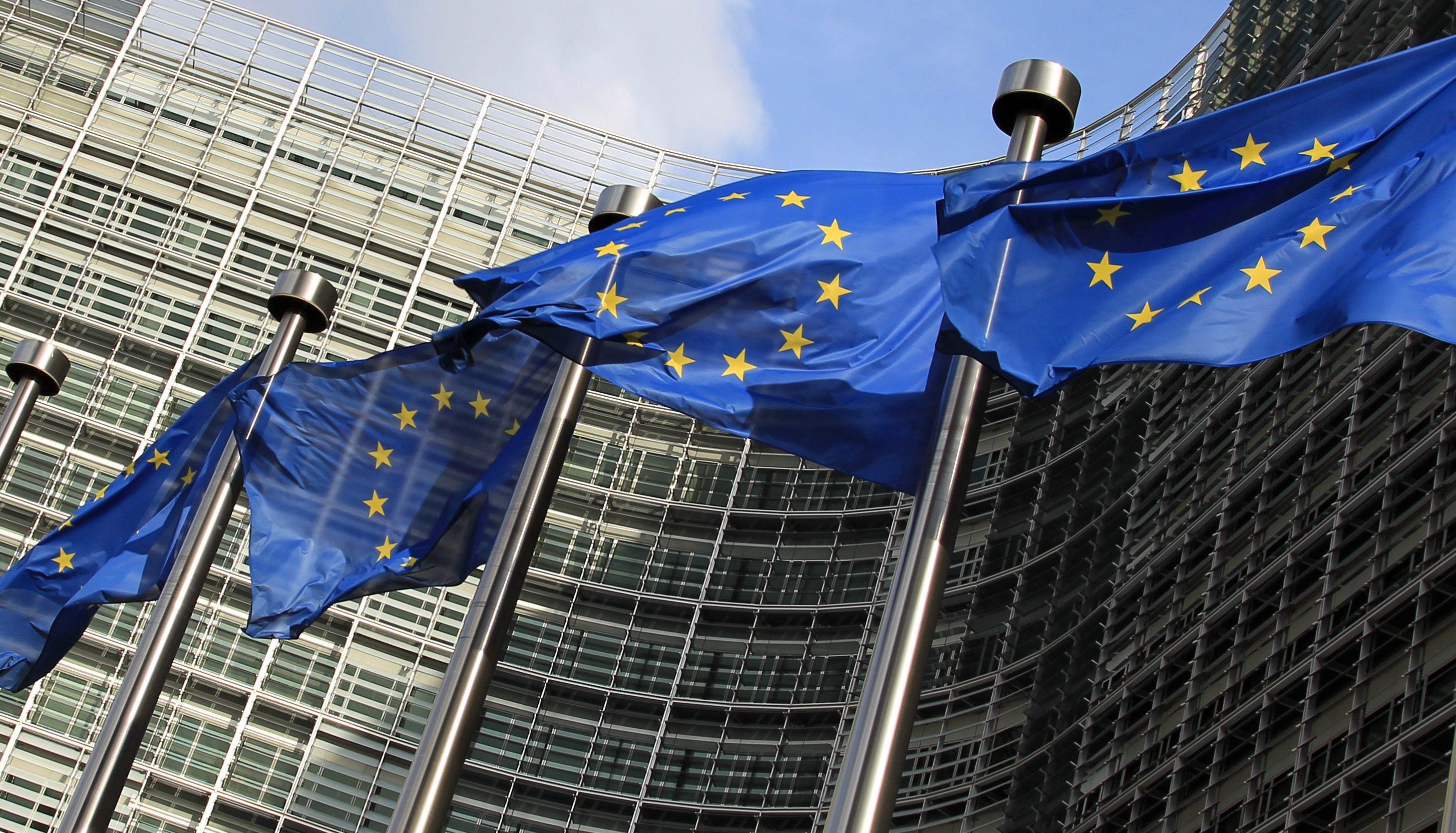 Єврокомісія порадить надати Україні офіційного статусу країни-кандидата в ЄС  — Politico