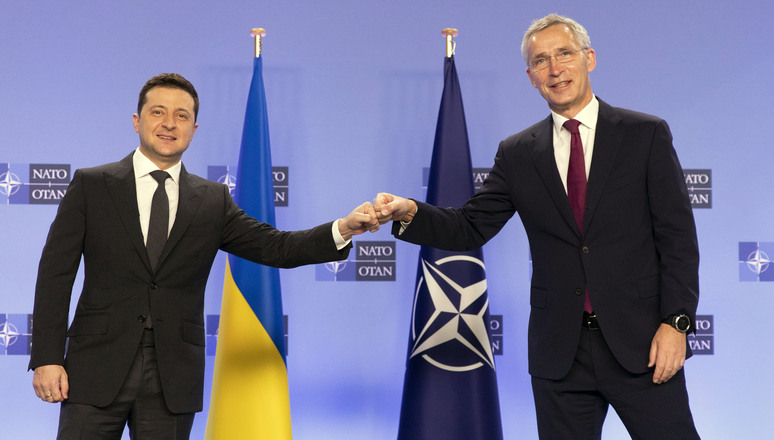 Украина до сих пор может присоединиться к НАТО — Столтенберг