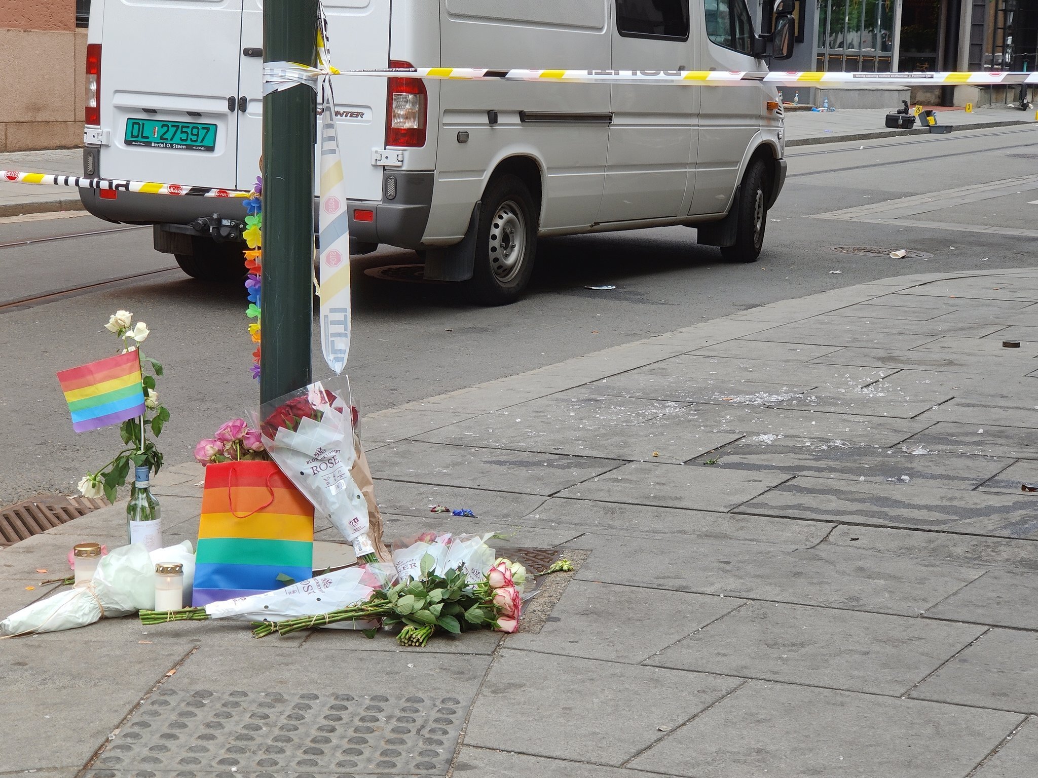 В Осло влаштували стрілянину в гей-барі: двоє загиблих, десятки поранених