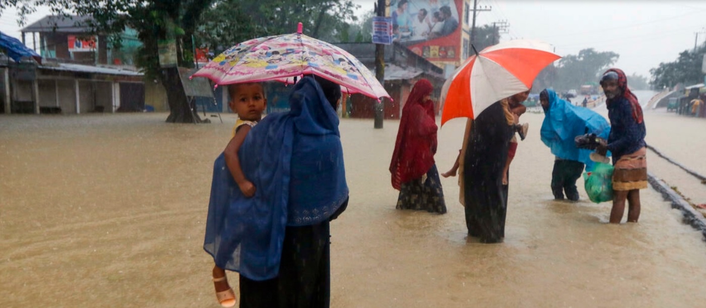Індію та Бангладеш накрили руйнівні повені, є загиблі