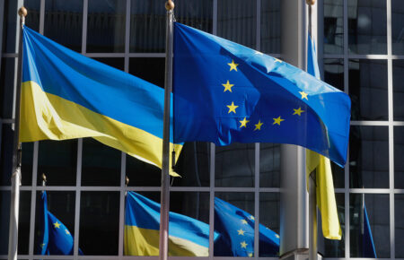 Україна за кілька років має пройти шлях до ЄС та НАТО — Огризко