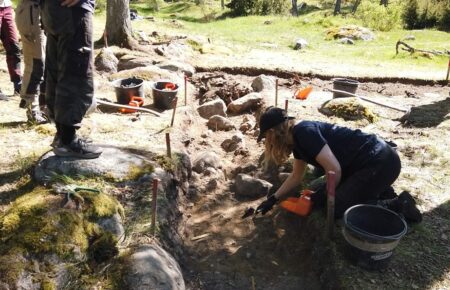 Археологи знайшли у Швеції корабельню епохи вікінгів