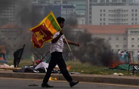 Прем'єр Шрі-Ланки погодився піти у відставку через протести