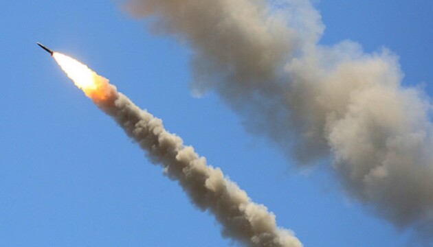 Російські окупанти зранку випустили по Київщині 7 ракет: є постраждалі (ОНОВЛЕНО)