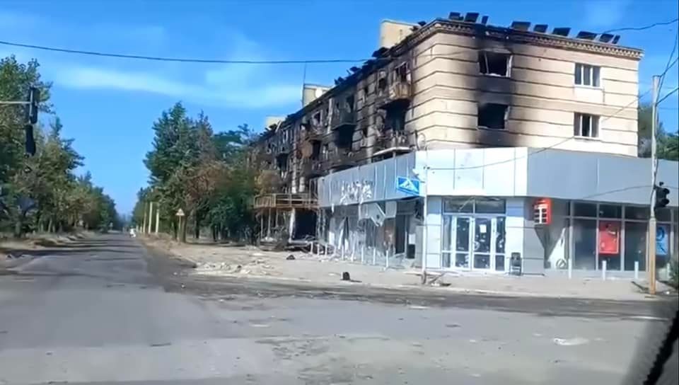 Розграбовані села та трупи на вулицях: Гайдай про ситуацію у Луганській області