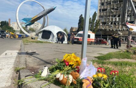 Поліція ідентифікувала 19 загиблих внаслідок ракетних ударів по Вінниці — 8 людей вважаються зниклими безвісти