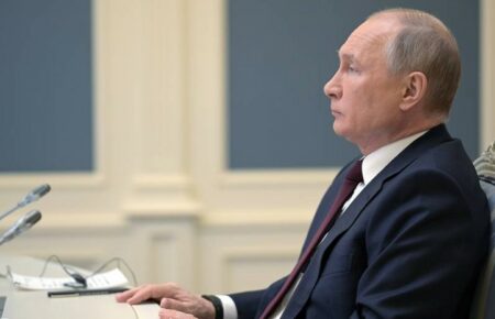 Путін наказав дати «відпочити» російським армійцям, які окуповували Луганщину