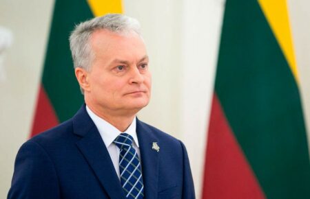 Исторический опыт учит, что московского тирана нужно вовремя остановить — президент Литвы во время выступления в Раде