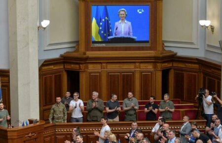 Еврокомиссия призвала Украину «как можно скорее» назначить новых глав САП и НАБУ