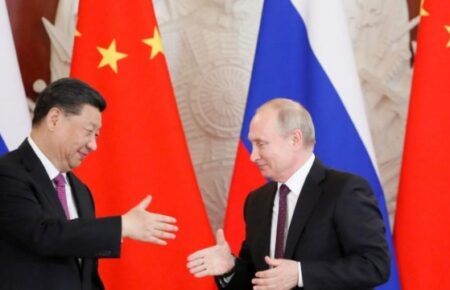 Китай продає Росії необхідні для війни товари — WSJ