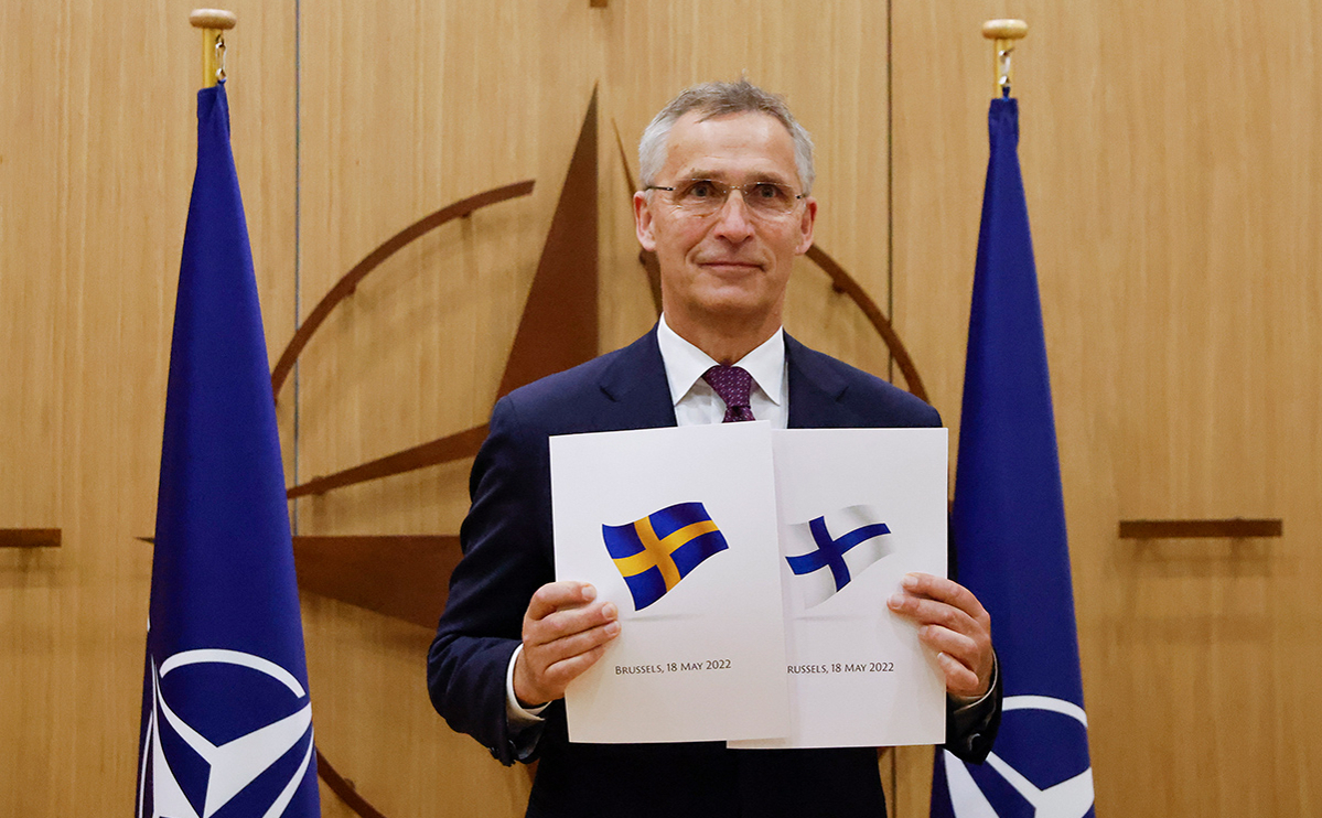 Глави МЗС Фінляндії та Швеції підписали протоколи про вступ до НАТО