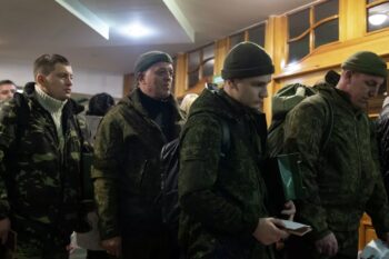 Якщо людина заявляє про примусову «мобілізацію» бойовиками «ЛДНР», це виключає умисел шкоди Україні — правозахисниця