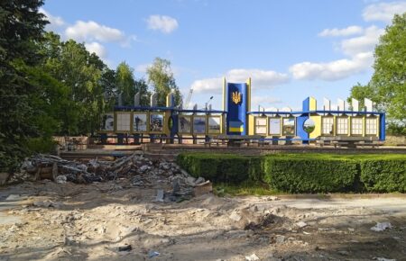 Понад 10 вибухів прогриміли у Миколаєві: містян закликають залишатися в укриттях