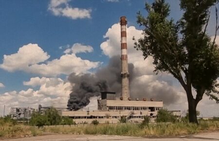 У Маріуполі партизани підпалили завод «Сателіт» — Андрющенко (відео)