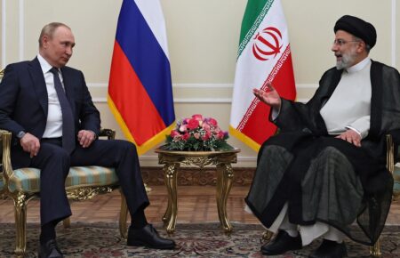 Усі недемократичні режими — потенційні союзники Путіна — політолог про заяву Ірану