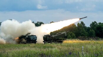 Панацеї і «чарівної палички» не існує — Тарас Чмут про зброю для фронту Панацеї і «чарівної палички» не існує — Тарас Чмут про зброю для фронту