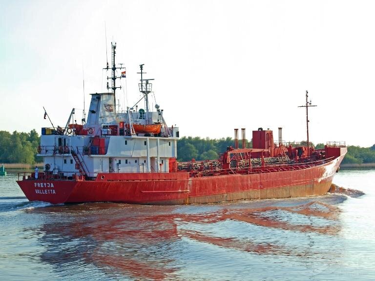 Российская ракета попала в молдавский танкер с дизтопливом