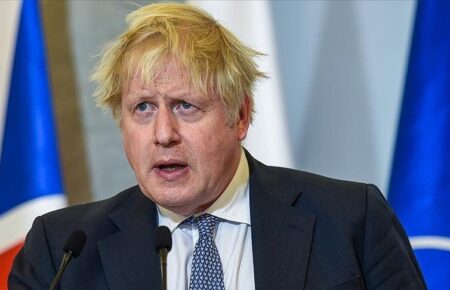 Борис Джонсон подаст в отставку — BBC