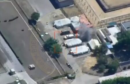 Українські військові дронами-камікадзе вдарили по позиціях російських окупантів біля Запорізької АЕС
