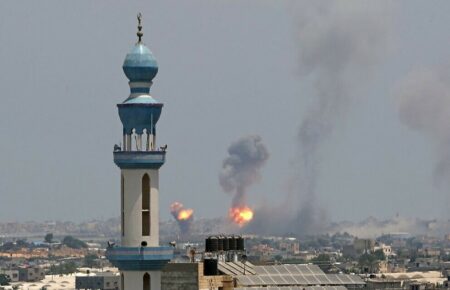З сектора Гази по Ізраїлю за добу випустили близько 350 ракет