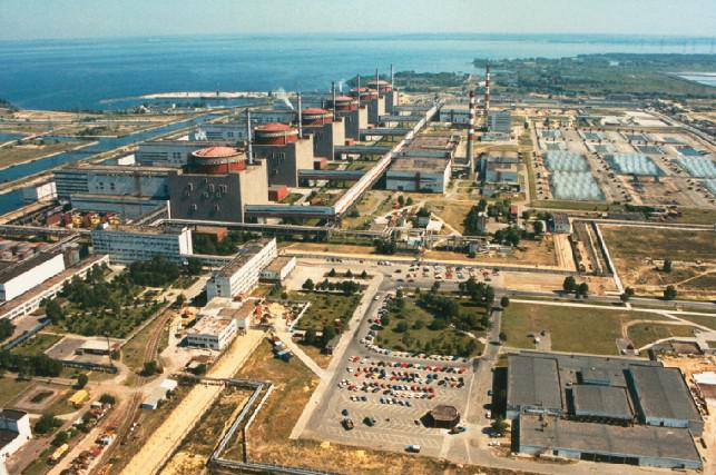 МАГАТЭ: Захваченная россиянами Запорожская АЭС полностью вышла из-под контроля