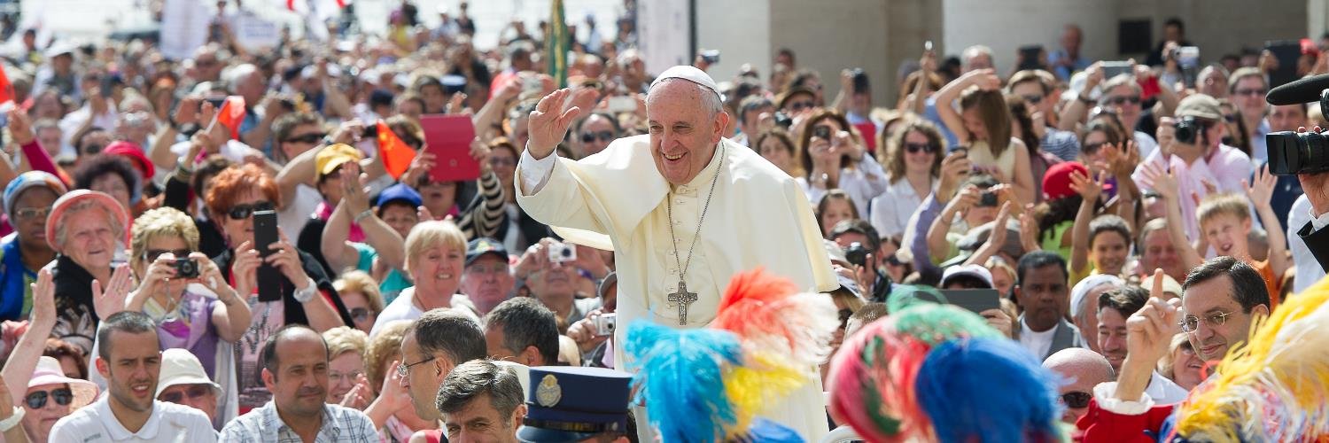 Папа Римский не может отказаться от мечты пройтись по Красной площади — религиовед