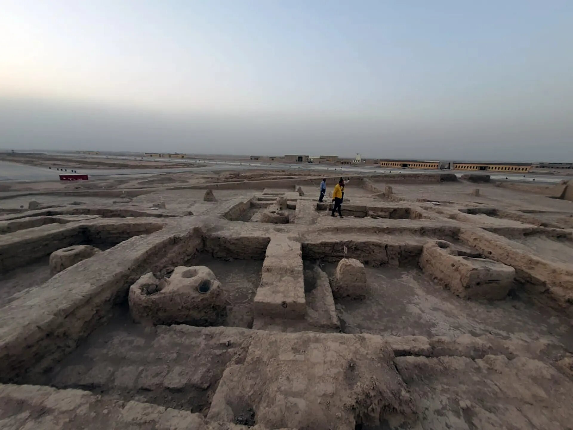 Археологи виявили стародавнє місто та сотні артефактів неподалік Багдада