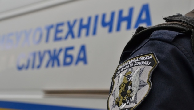 Поліція у Вінниці перевіряє повідомлення про замінування кількох об'єктів, зокрема ТРЦ