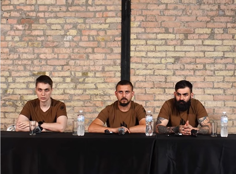 «Азовці», які захищали Маріуполь розповіли, що міжнародні організації не контролювали умови їхнього утримання