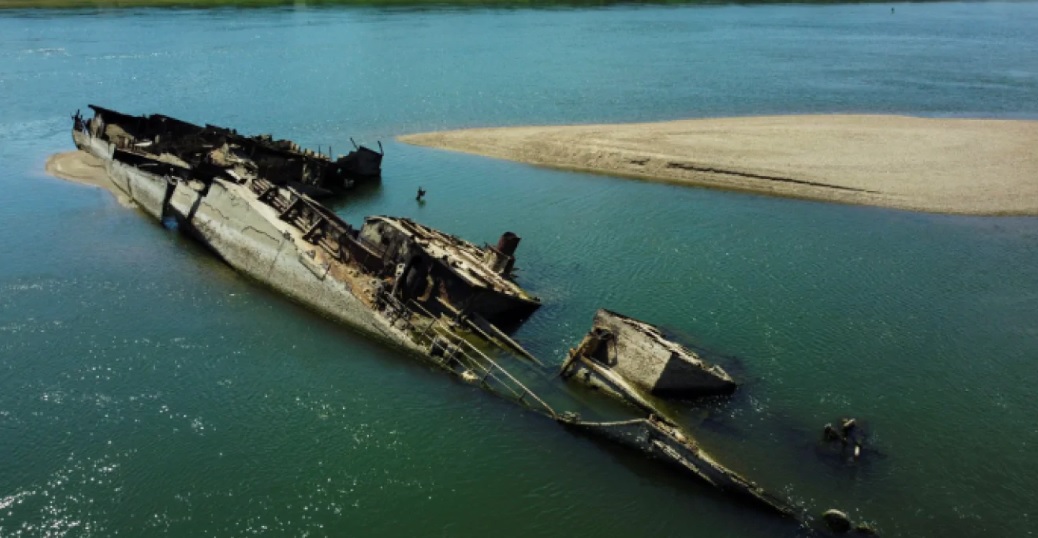 Річка Дунай обміліла та оголила рештки німецьких кораблів часів Другої світової війни