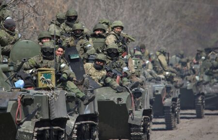 Росія формує добровольчі батальйони в чотирьох областях для війни в Україні —  ISW