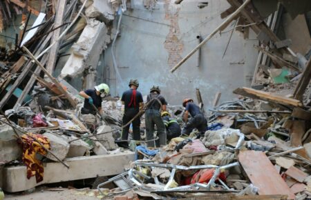 З-під завалів гуртожитку у Харкові врятували 9 людей